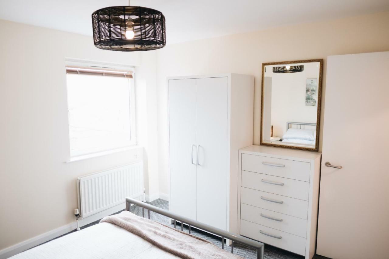 Comfortable Belfast City Centre Apartment Exterior photo